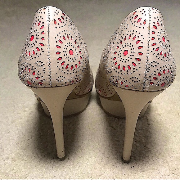 🔥ELLE EUC WORN ONCE TAN&CORAL PEEP TOE STILETTOS SUPER SEXY&STYLISH&CHIC!!! - Picture 2 of 13